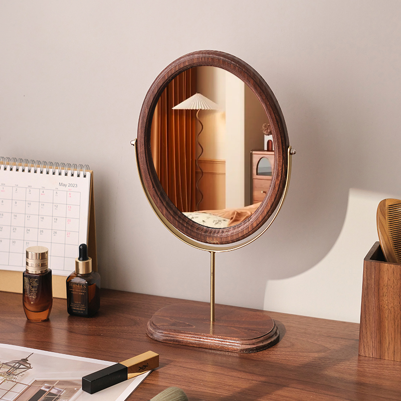 Specchio cosmetico da tavolo p - Luxury Skincare Products recensione e prezzo