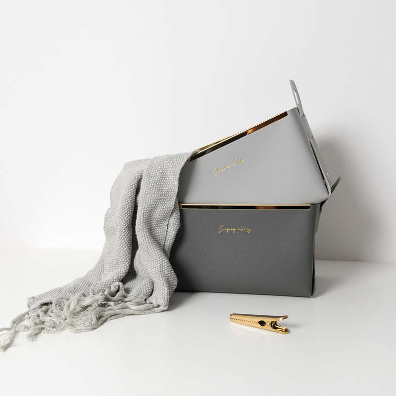 Organizer da tavolo in PVC nor - Luxury Skincare Europe recensione e prezzo